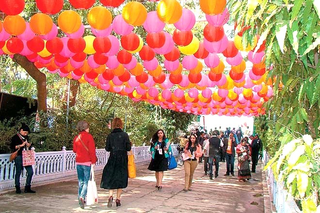 Jaipur Literature Festival: Vibrant Canopy of Balloons Adorning the Streets, Adding to the Festive Ambiance.