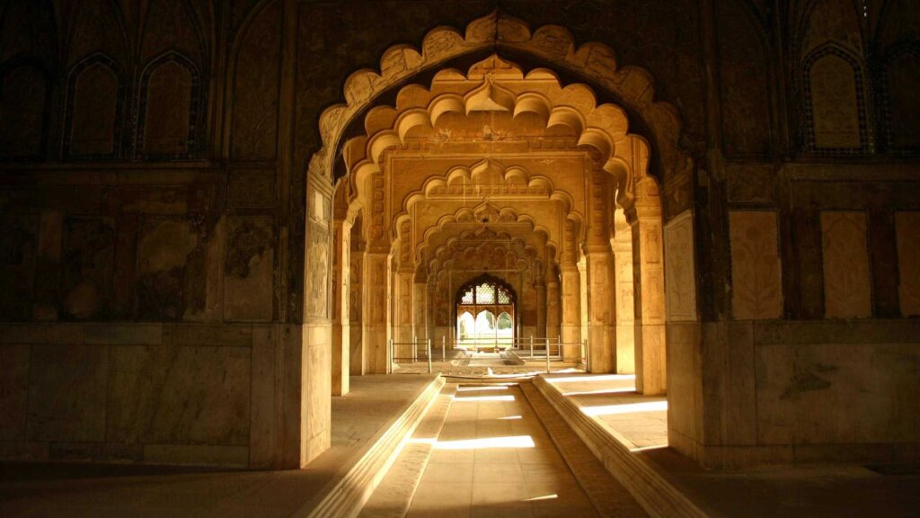 Red Fort Delhi - Aerial View with All Pillars in a Single Line, sourced from Google