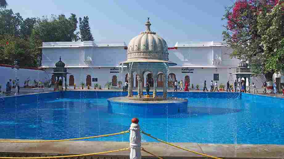 Beautiful Saheliyon ki Bari gardens in Udaipur, Rajasthan, India - Image sourced from Google Wikimedia