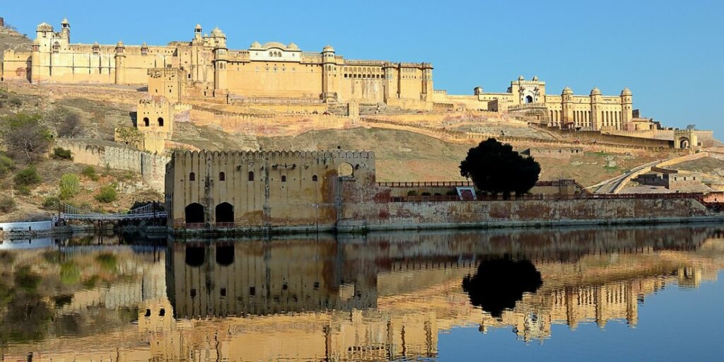 Amer Fort Jaipur, a majestic fortress with intricate architecture and scenic surroundings